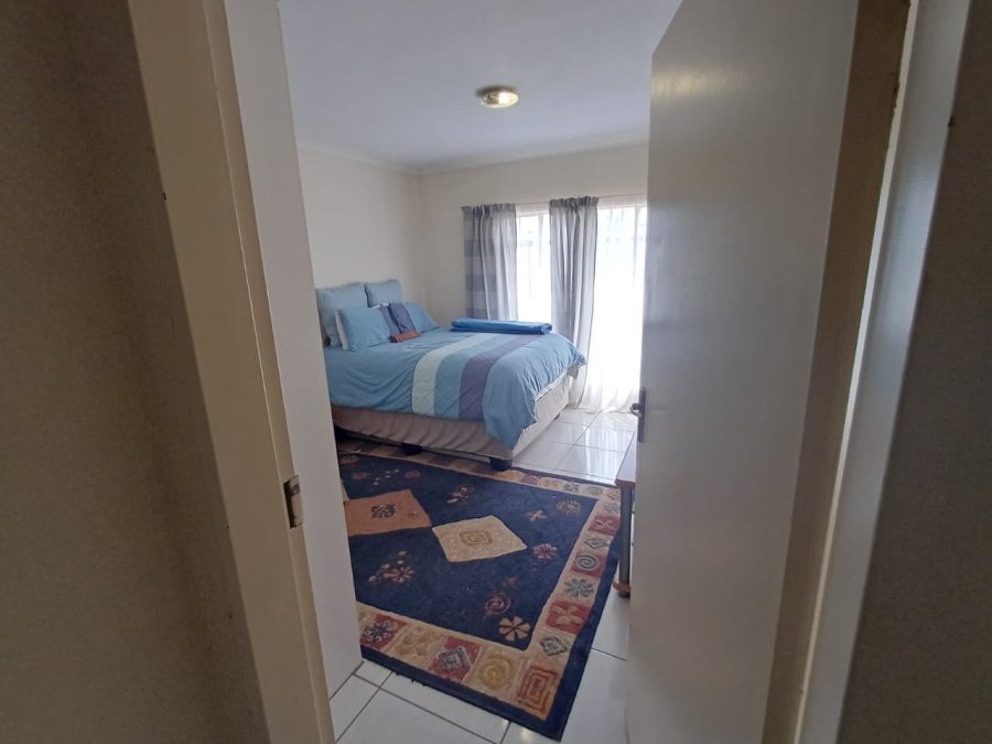 2 Bedroom Property for Sale in Noordheuwel Gauteng