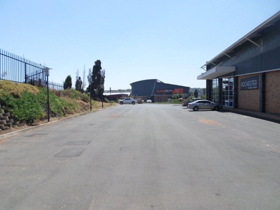 To Let commercial Property for Rent in Strubensvallei Gauteng