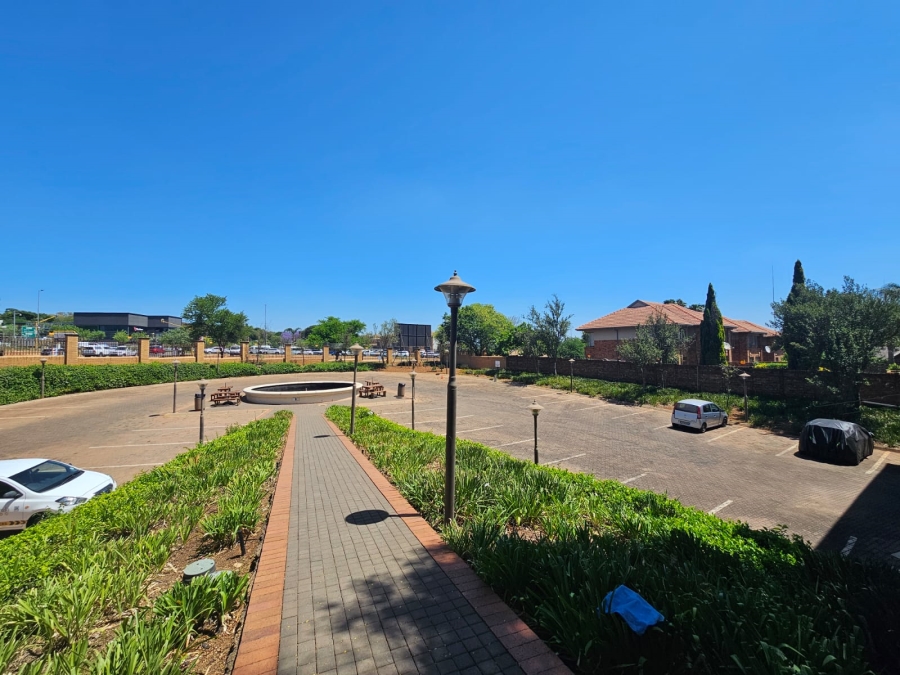To Let commercial Property for Rent in Faerie Glen Gauteng