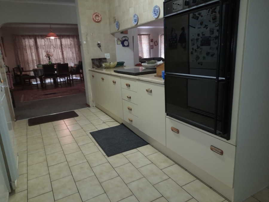 3 Bedroom Property for Sale in Randjesfontein A H Gauteng