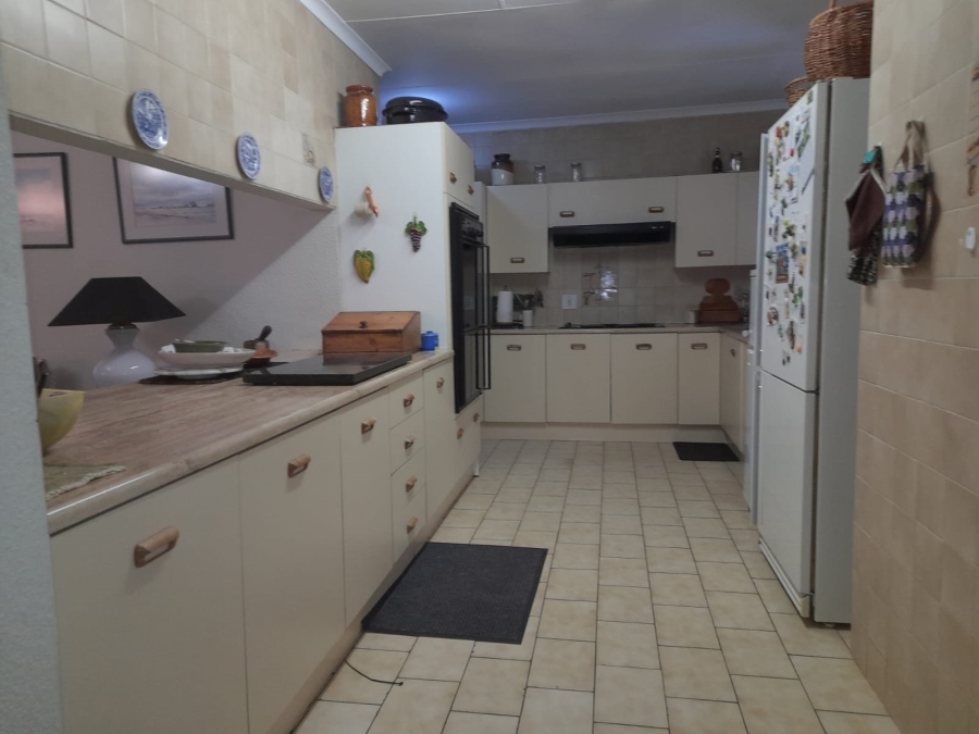 3 Bedroom Property for Sale in Randjesfontein A H Gauteng