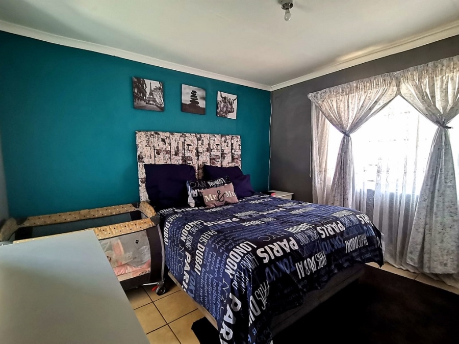 3 Bedroom Property for Sale in Sky City Gauteng