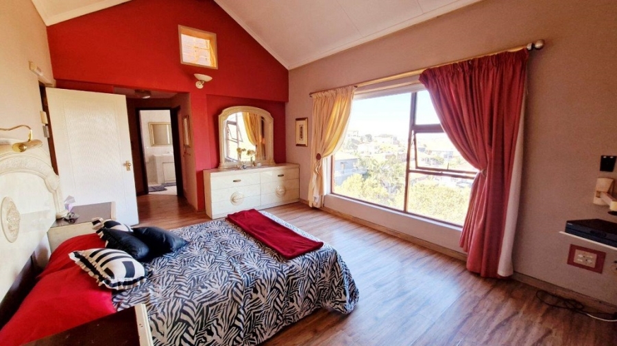 3 Bedroom Property for Sale in Bassonia Gauteng