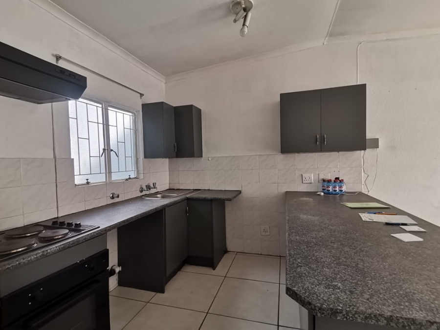 2 Bedroom Property for Sale in Mulbarton Gauteng