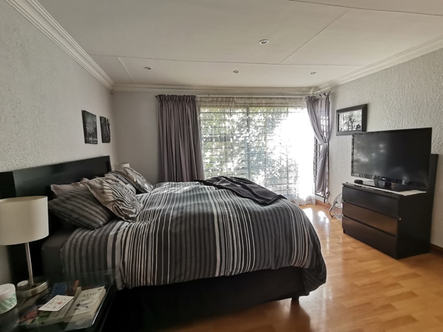 3 Bedroom Property for Sale in Bassonia Gauteng