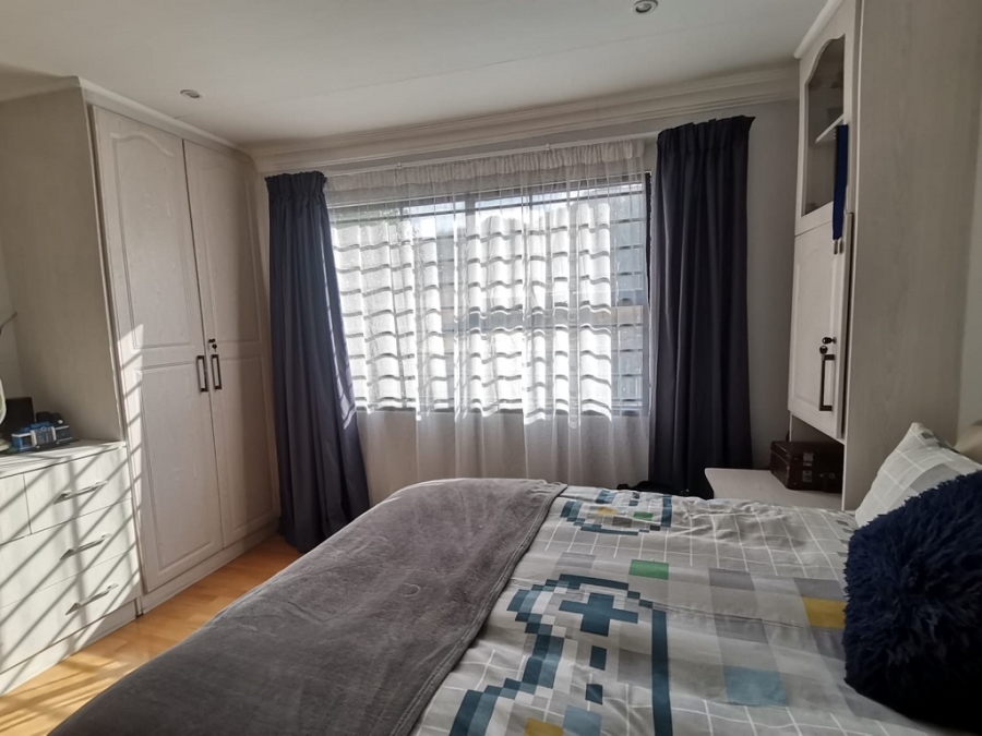 3 Bedroom Property for Sale in Bassonia Gauteng