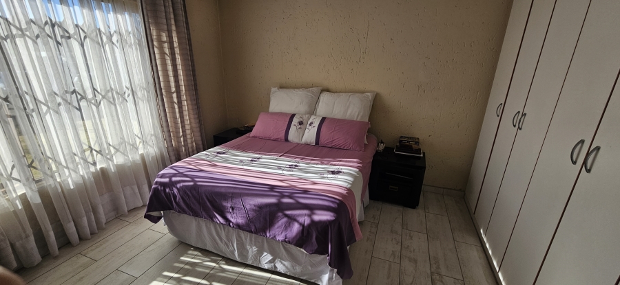 2 Bedroom Property for Sale in Meyersdal Gauteng