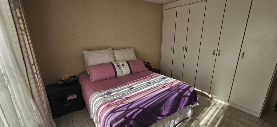 2 Bedroom Property for Sale in Meyersdal Gauteng