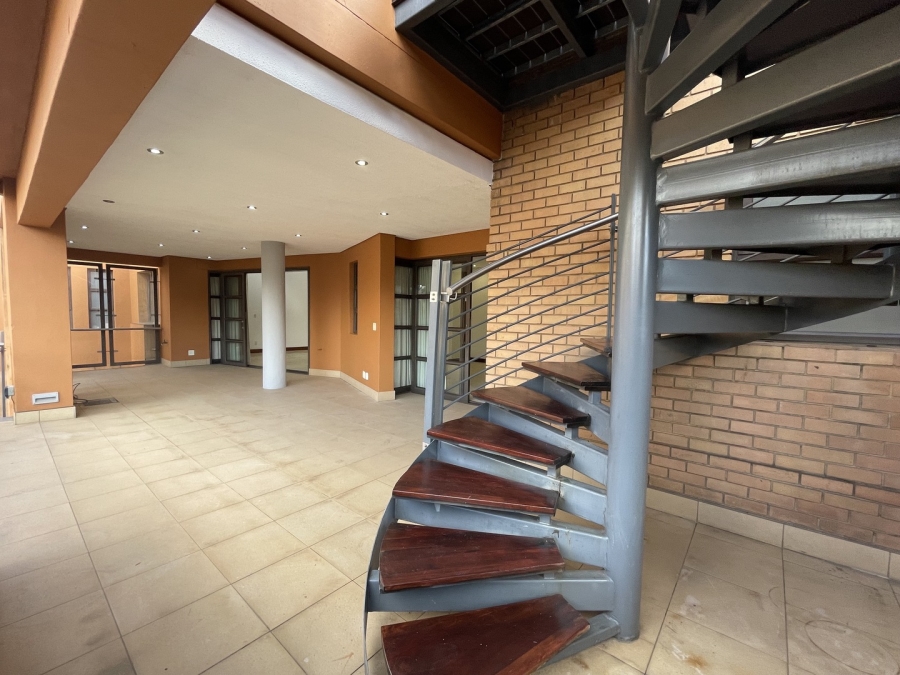 To Let 2 Bedroom Property for Rent in Melrose Arch Gauteng