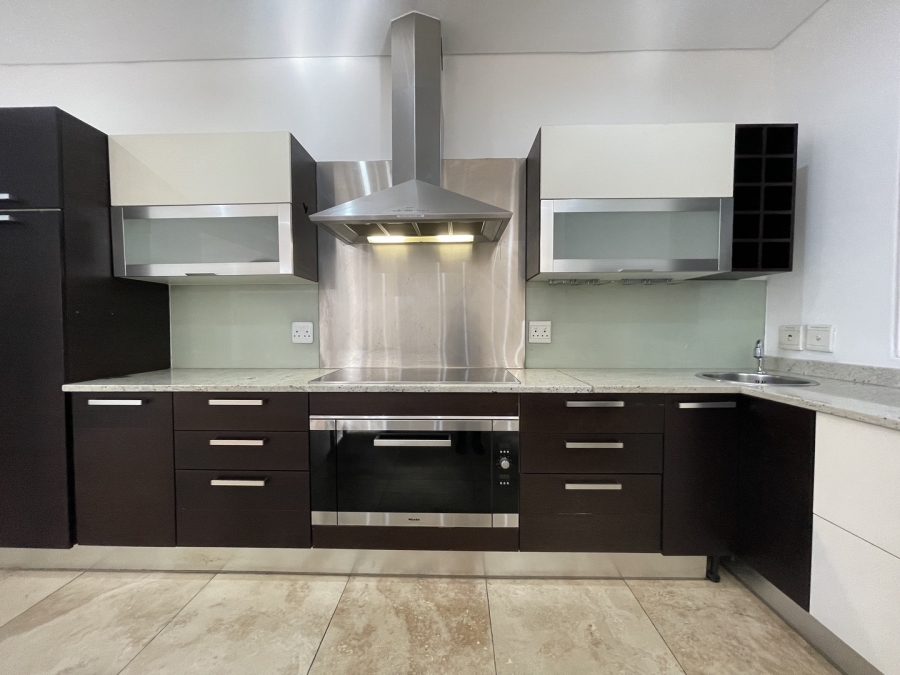 To Let 2 Bedroom Property for Rent in Melrose Arch Gauteng