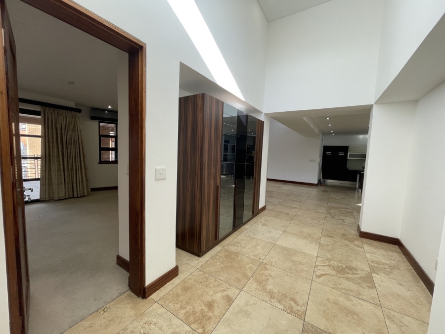 To Let 2 Bedroom Property for Rent in Melrose Arch Gauteng