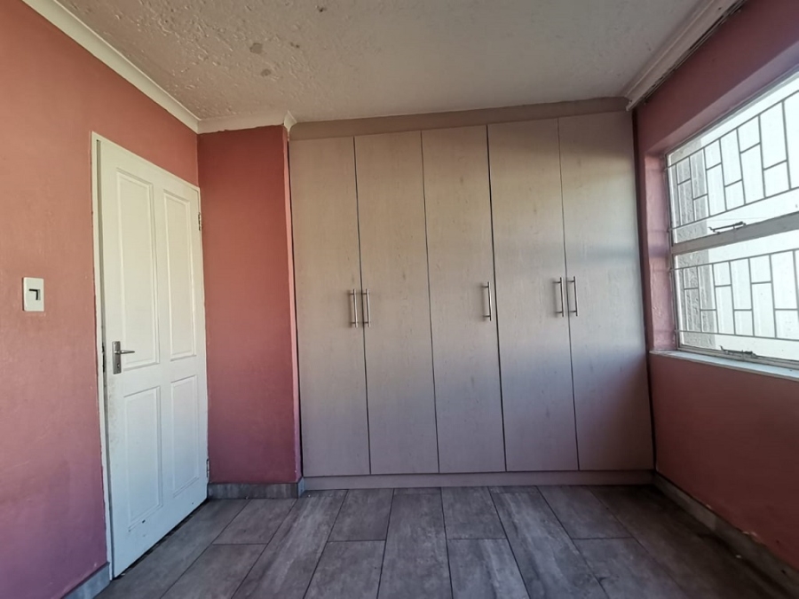 3 Bedroom Property for Sale in Glenanda Gauteng