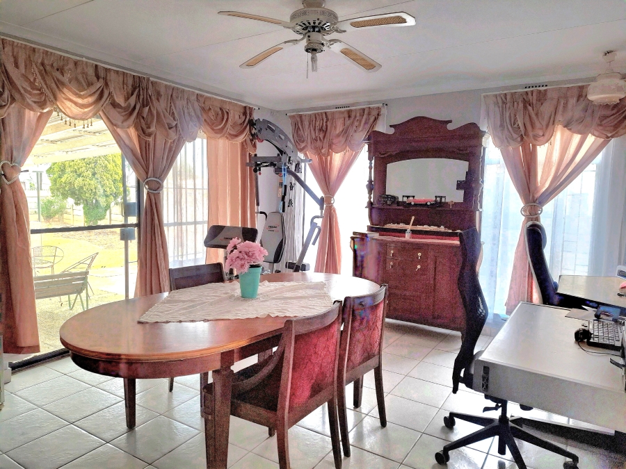 3 Bedroom Property for Sale in Westonaria Gauteng