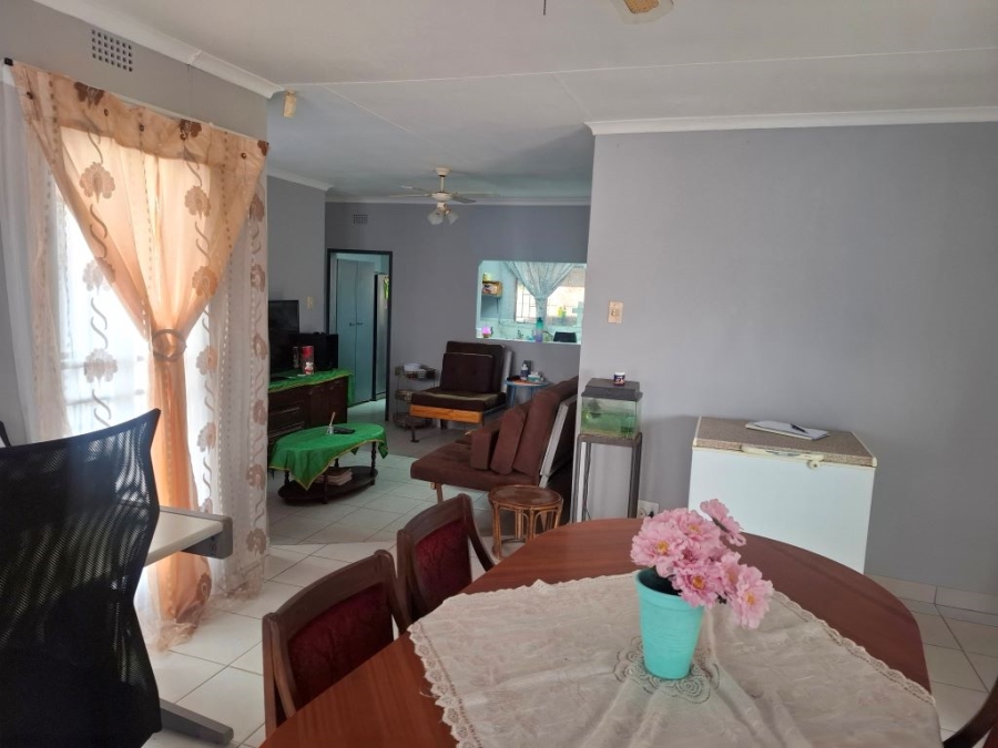3 Bedroom Property for Sale in Westonaria Gauteng