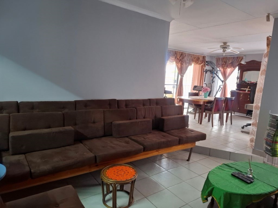 3 Bedroom Property for Sale in Westonaria Gauteng