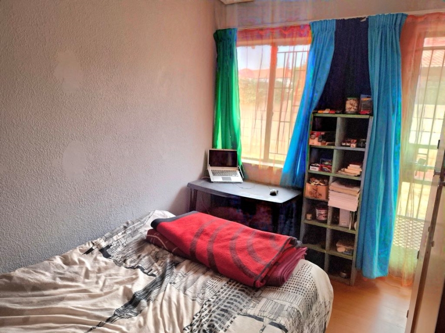 3 Bedroom Property for Sale in Westonaria Gauteng