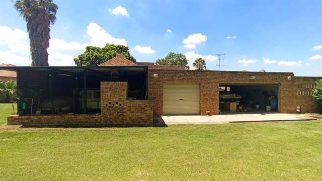 2 Bedroom Property for Sale in Mayberry Park Gauteng