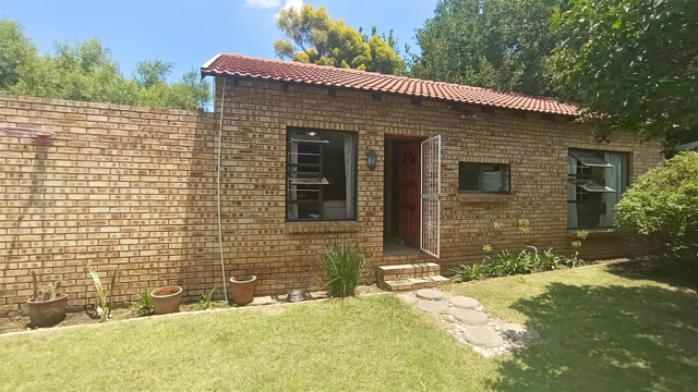 2 Bedroom Property for Sale in Mayberry Park Gauteng