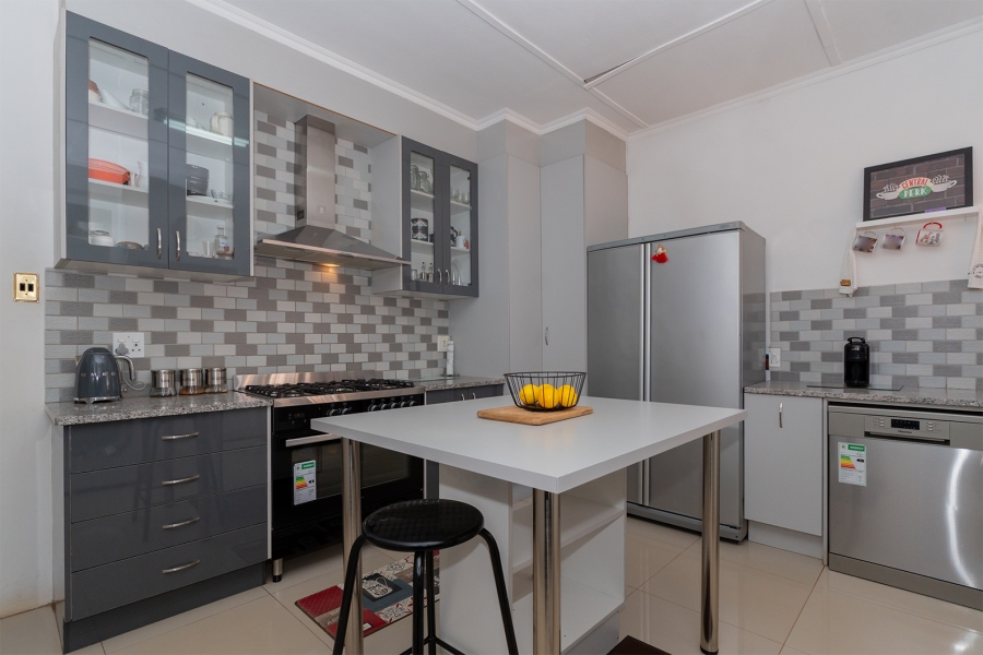 3 Bedroom Property for Sale in Edendale Gauteng