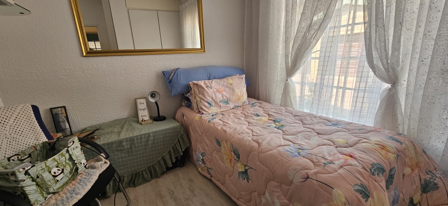 3 Bedroom Property for Sale in New Redruth Gauteng