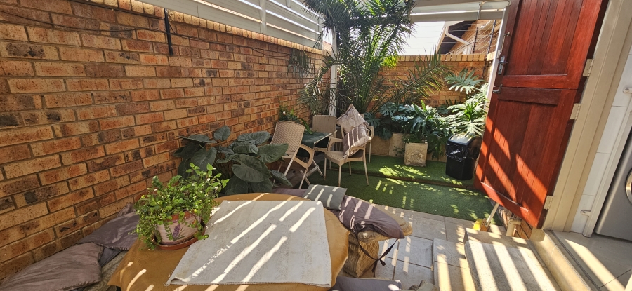 3 Bedroom Property for Sale in New Redruth Gauteng
