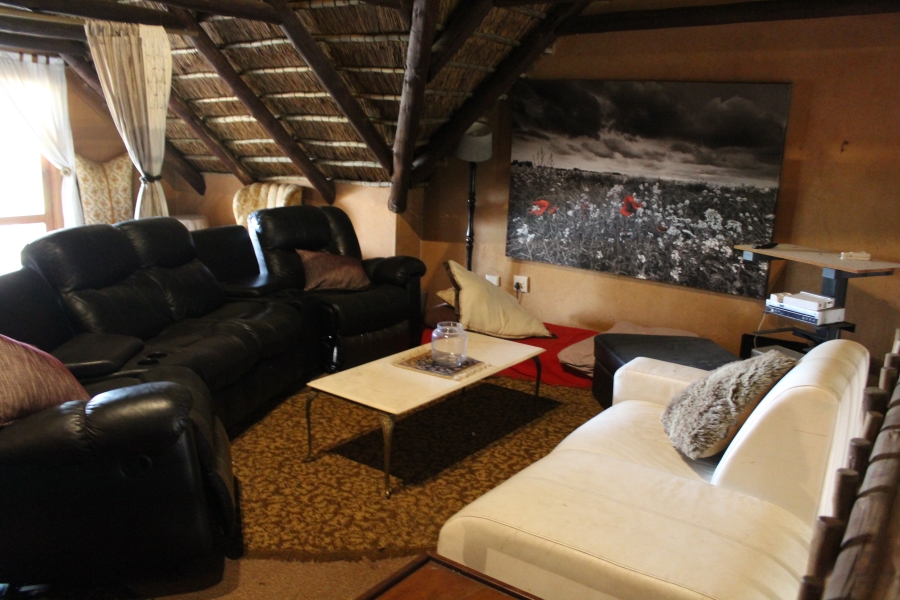3 Bedroom Property for Sale in Leeuwfontein Gauteng