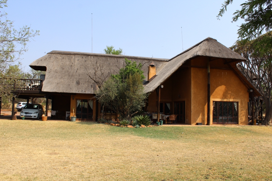 3 Bedroom Property for Sale in Leeuwfontein Gauteng