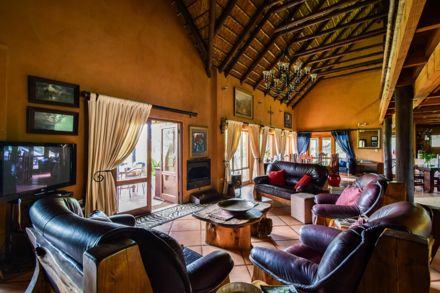 3 Bedroom Property for Sale in Leeuwfontein Gauteng