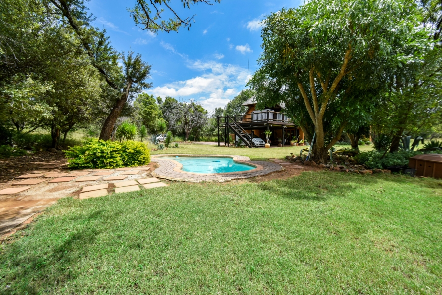 3 Bedroom Property for Sale in Leeuwfontein Gauteng