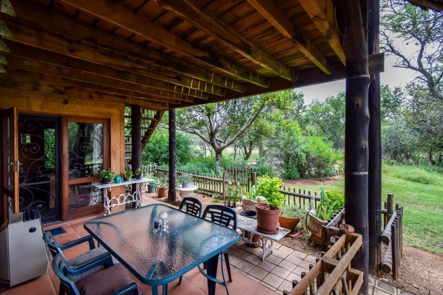 3 Bedroom Property for Sale in Leeuwfontein Gauteng