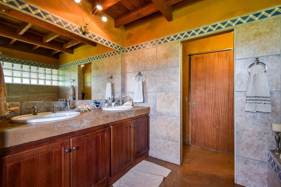 3 Bedroom Property for Sale in Leeuwfontein Gauteng