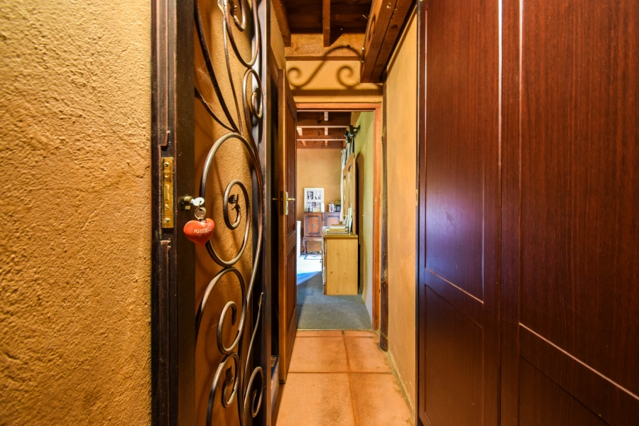 3 Bedroom Property for Sale in Leeuwfontein Gauteng