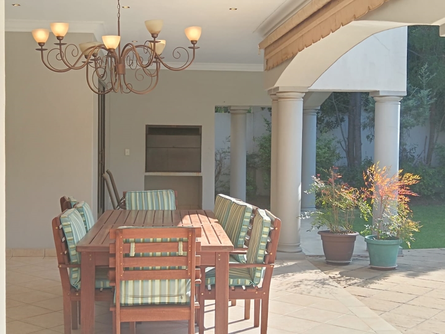 5 Bedroom Property for Sale in Dainfern Valley Gauteng