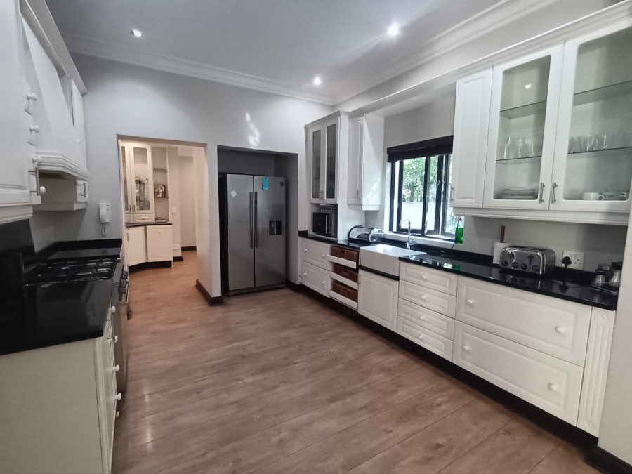 5 Bedroom Property for Sale in Dainfern Valley Gauteng