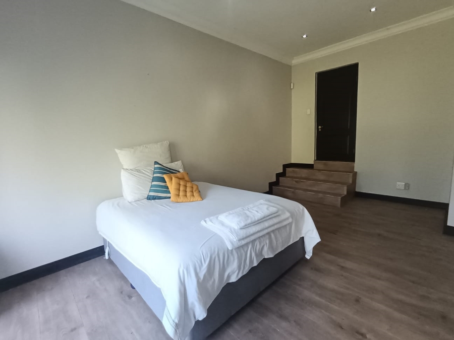 5 Bedroom Property for Sale in Dainfern Valley Gauteng