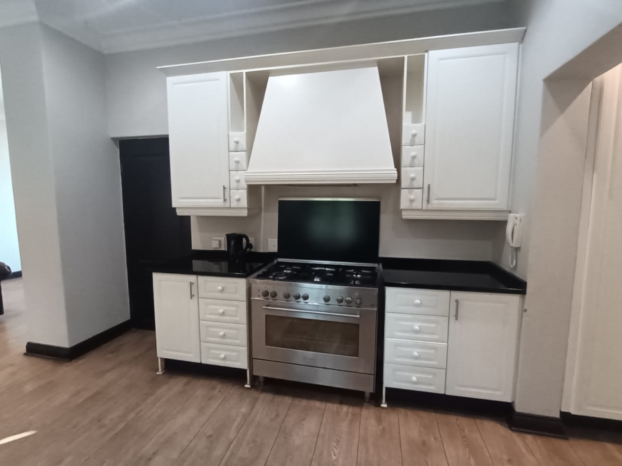 5 Bedroom Property for Sale in Dainfern Valley Gauteng