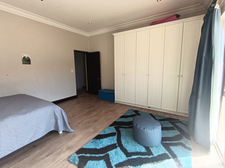 5 Bedroom Property for Sale in Dainfern Valley Gauteng