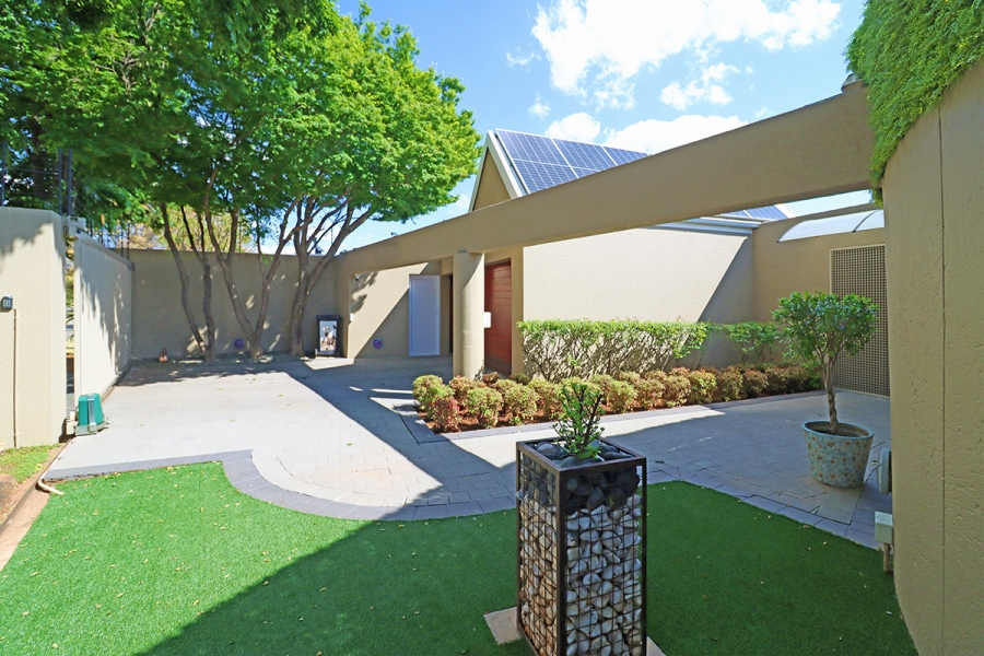 3 Bedroom Property for Sale in Allens Nek Gauteng
