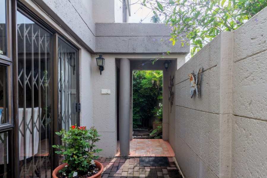 4 Bedroom Property for Sale in Morningside Manor Gauteng