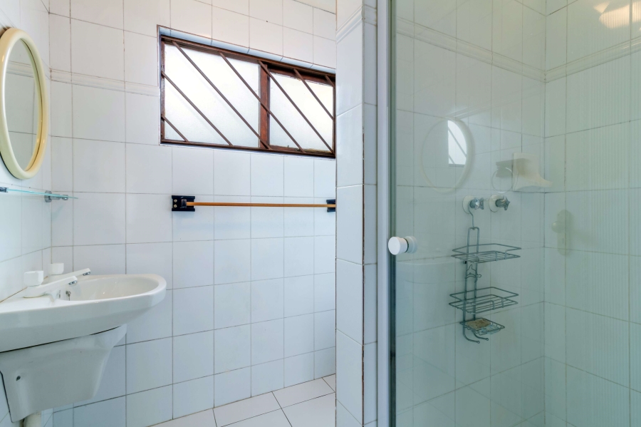 4 Bedroom Property for Sale in Morningside Manor Gauteng