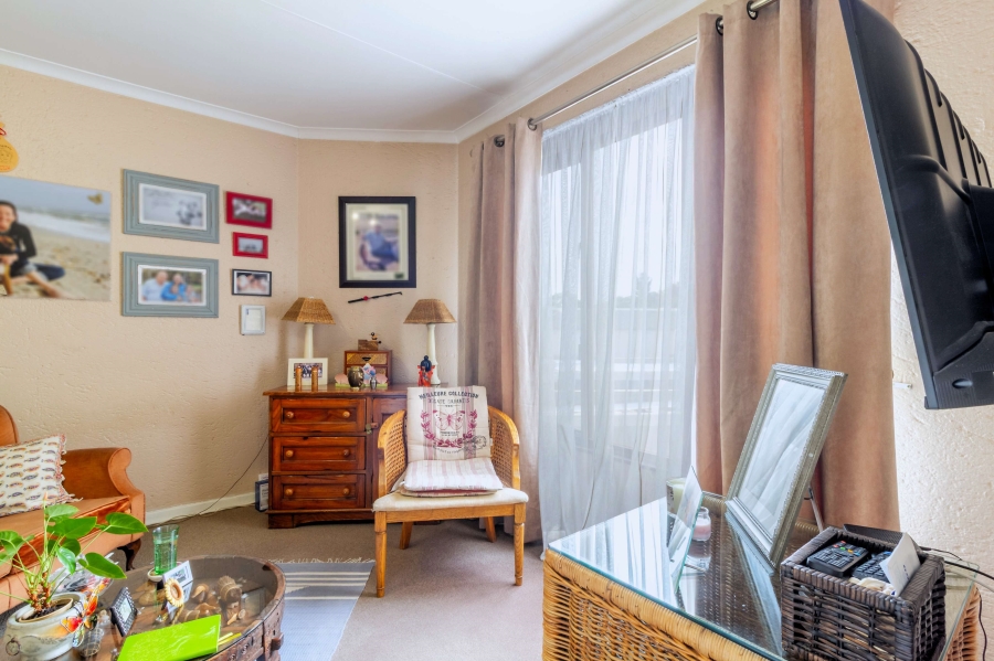 4 Bedroom Property for Sale in Morningside Manor Gauteng