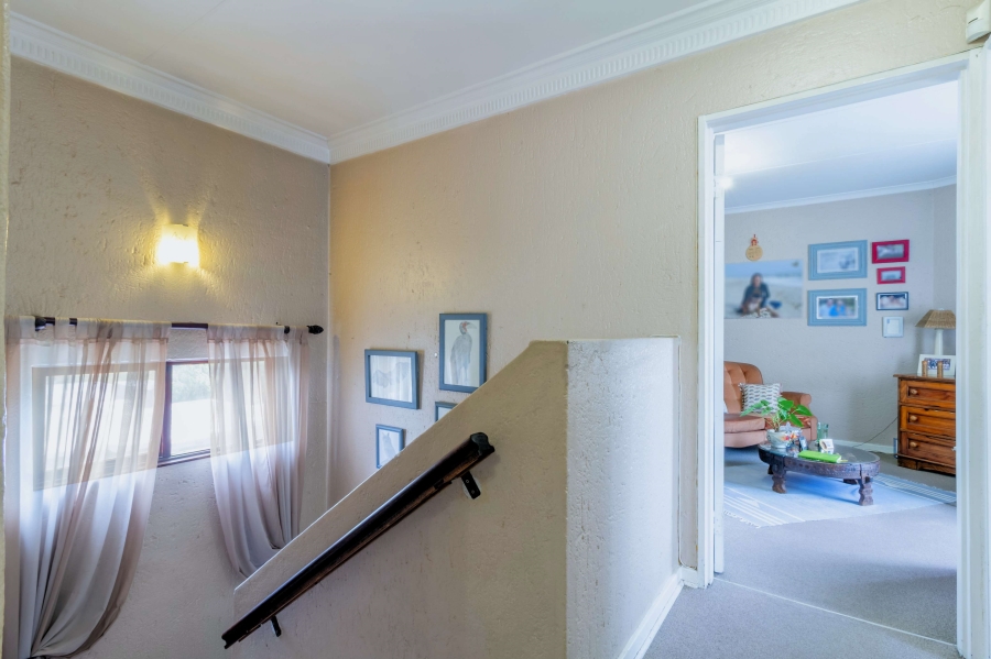 4 Bedroom Property for Sale in Morningside Manor Gauteng