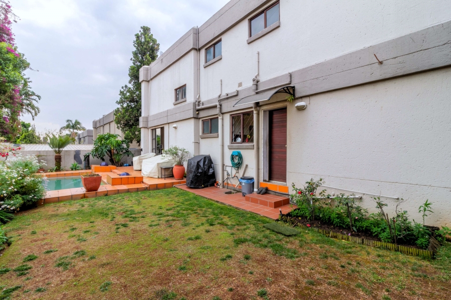 4 Bedroom Property for Sale in Morningside Manor Gauteng