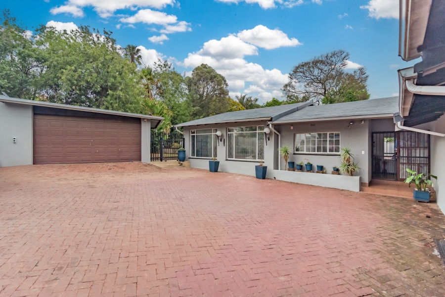4 Bedroom Property for Sale in Constantia Kloof Gauteng