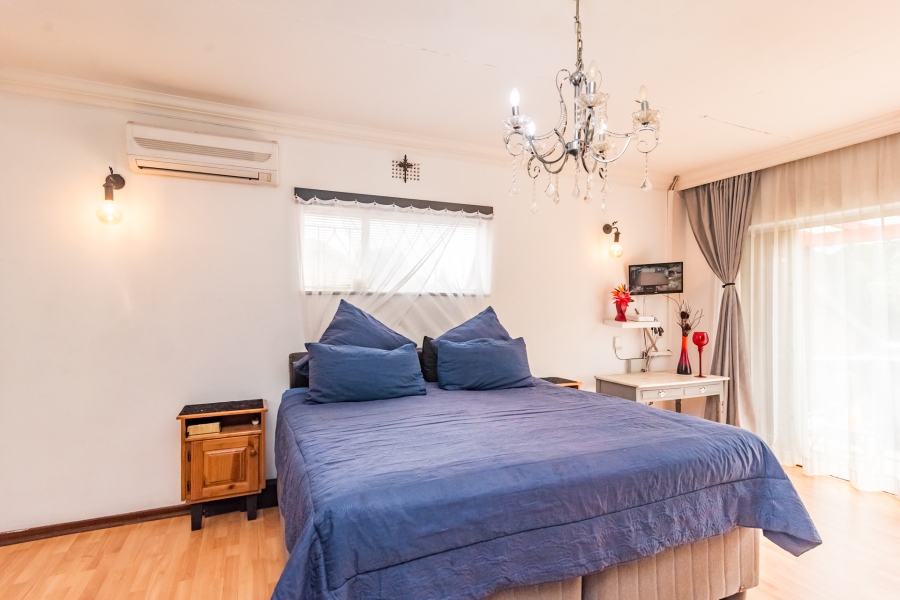 4 Bedroom Property for Sale in Constantia Kloof Gauteng
