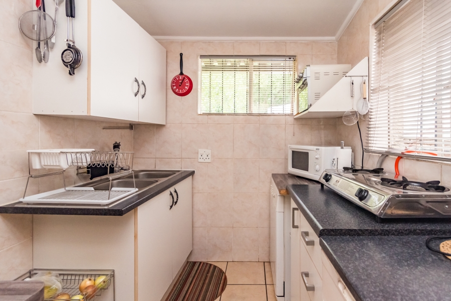 4 Bedroom Property for Sale in Constantia Kloof Gauteng