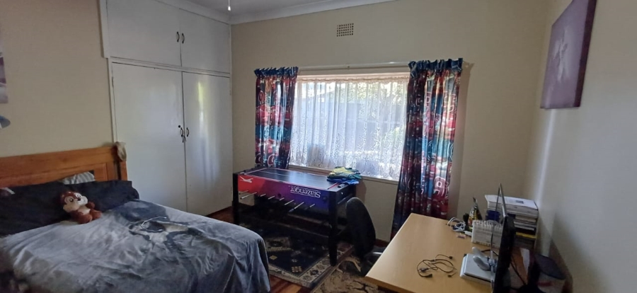 4 Bedroom Property for Sale in Oberholzer Gauteng