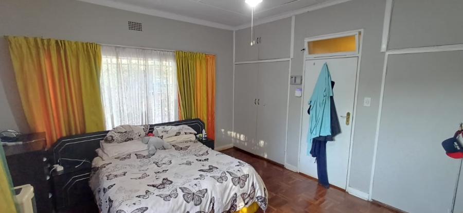 4 Bedroom Property for Sale in Oberholzer Gauteng