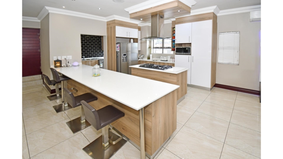 4 Bedroom Property for Sale in Blue Valley Golf Estate Gauteng