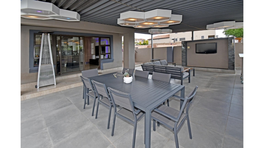 4 Bedroom Property for Sale in Blue Valley Golf Estate Gauteng